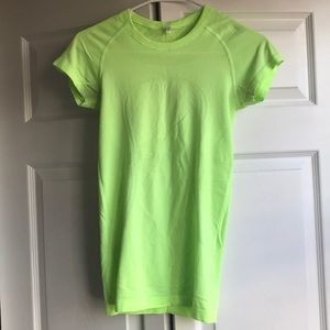 Lululemon swiftly tech tee